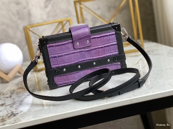 LOUIS MALLE PETITE VUITTON 0719